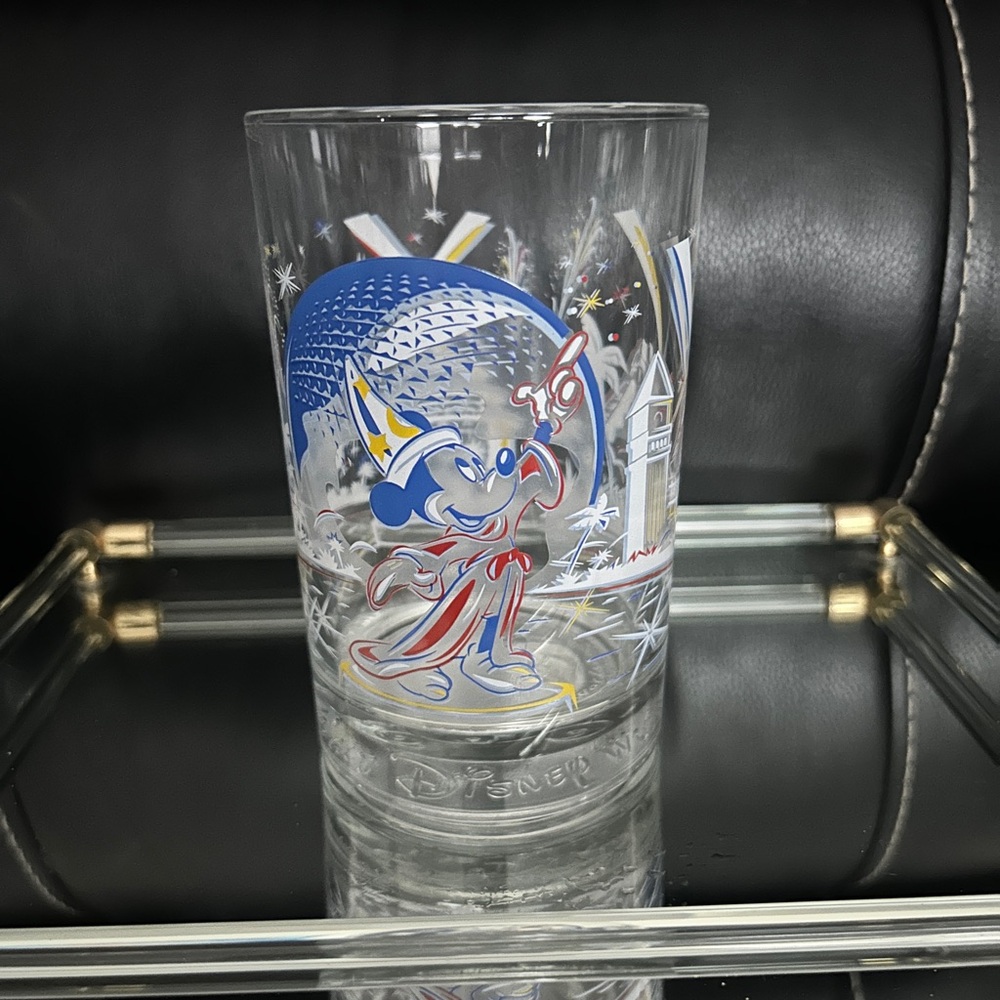 Walt Disney World Epcot 25th Anniversary Sorcerer Mickey Mouse Glass Cup Vintage